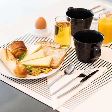 Ibis Styles Paris Porte D'orleans מונטרוג'