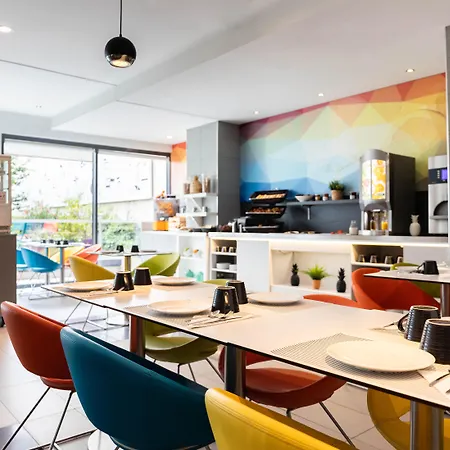 Ibis Styles Paris Porte D'orléans 3*