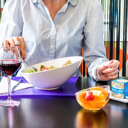 Hotel Ibis Styles Paris Porte D'orléans Montrouge