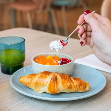 Hotel Ibis Styles Paris Porte D'orléans 3*