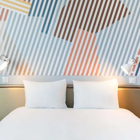 Ibis Styles Paris Porte D'orleans Hotel