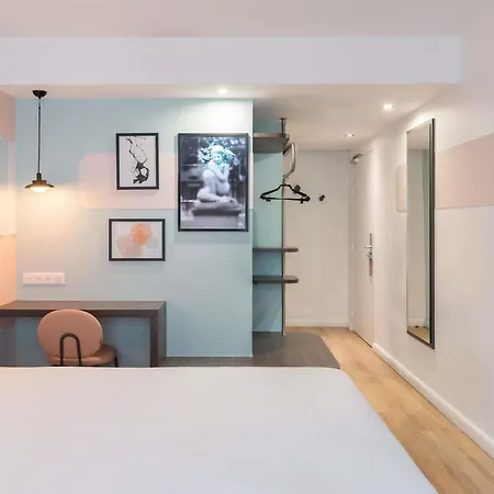 Hotel Ibis Styles Paris Porte D'orleans Montrouge