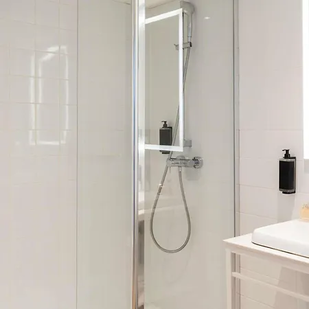 Ibis Styles Paris Porte D'orleans Montrouge