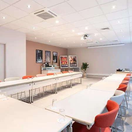 Ibis Styles Paris Porte D'orleans Hotel 3*